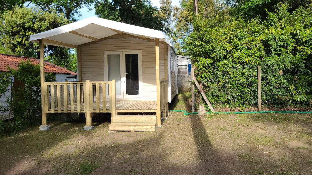 Camping Les Chenes Verts Meschers-sur-Gironde Exterior foto
