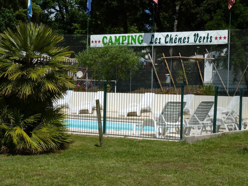 Camping Les Chenes Verts Meschers-sur-Gironde Exterior foto