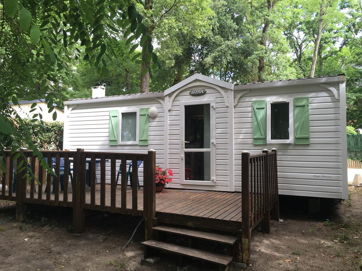 Camping Les Chenes Verts Meschers-sur-Gironde Exterior foto