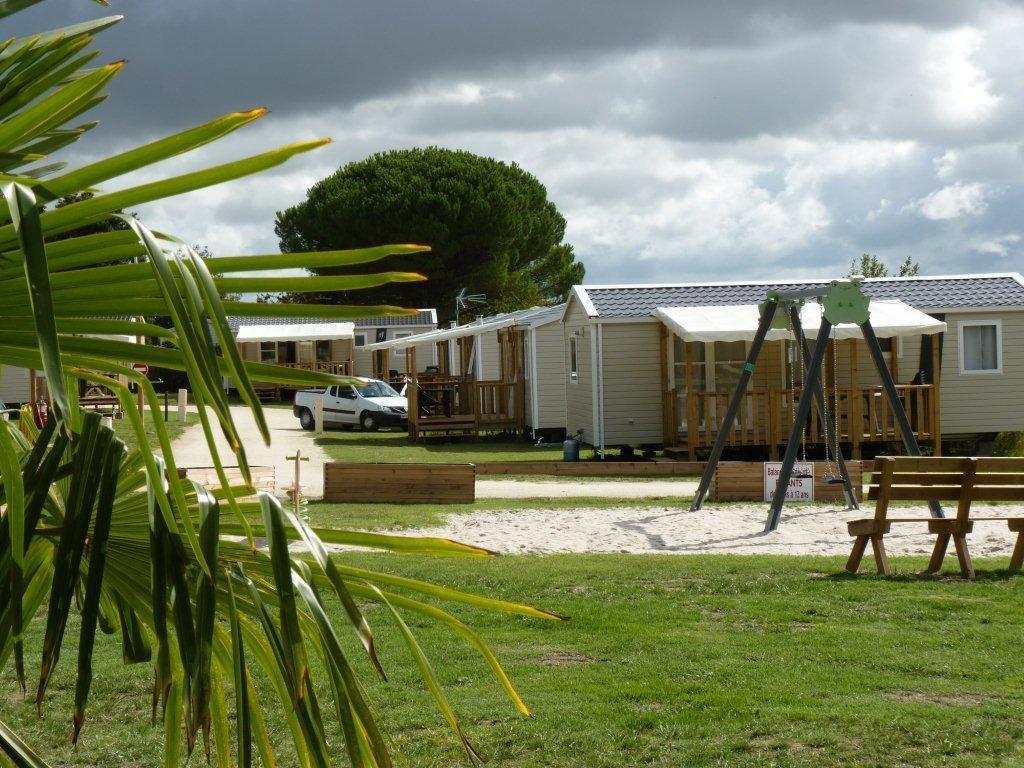 Camping Les Chenes Verts Meschers-sur-Gironde Exterior foto